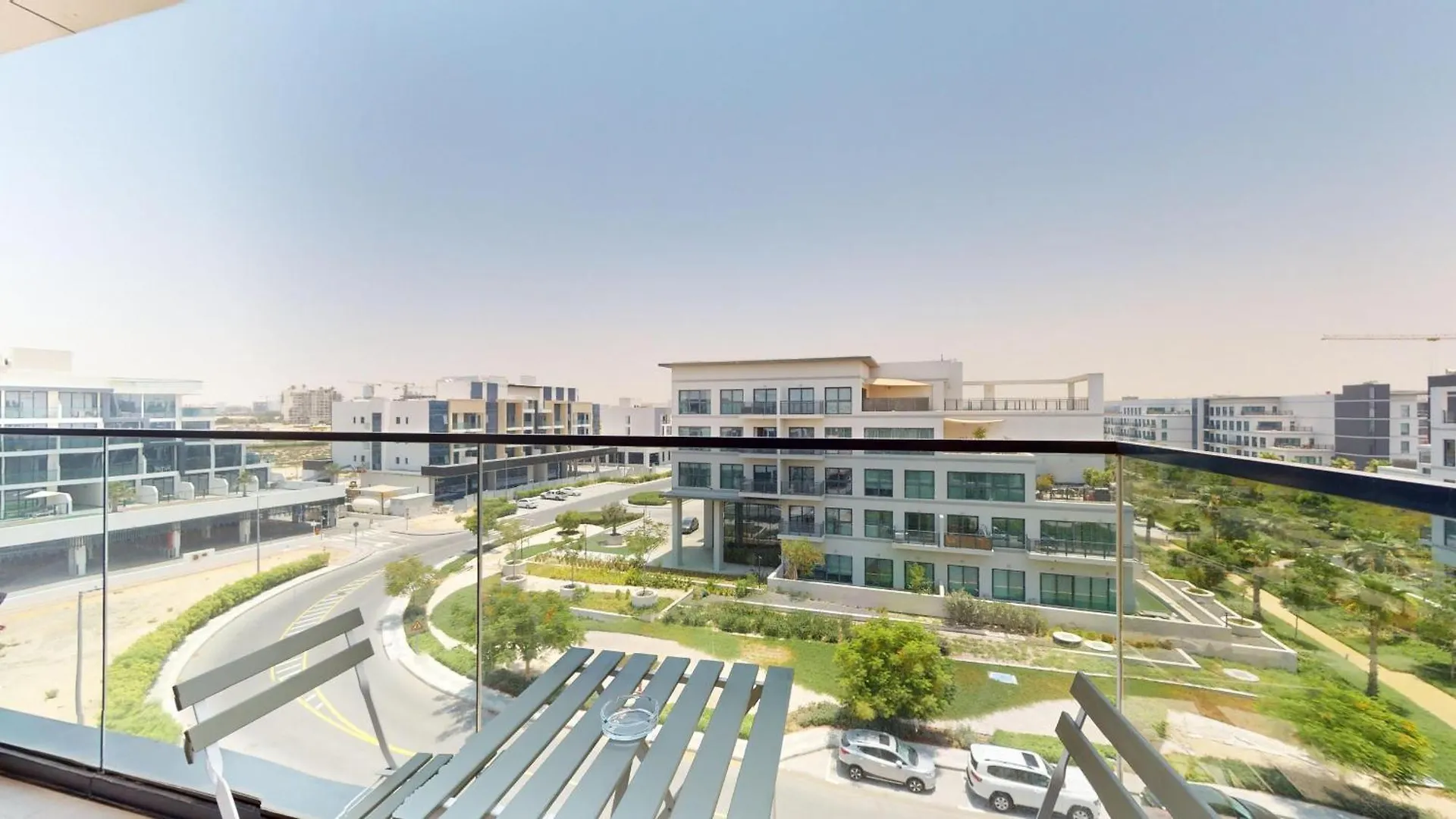 Apartment With 1 Bedroom In Hessa St - Dubai United Arab Emirates